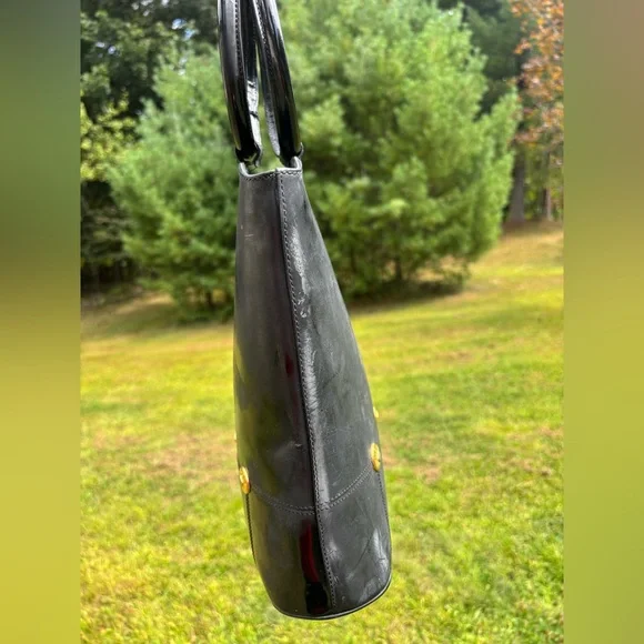 Black Leather Circle-Handle Women’s Bag - Picture 9 of 13